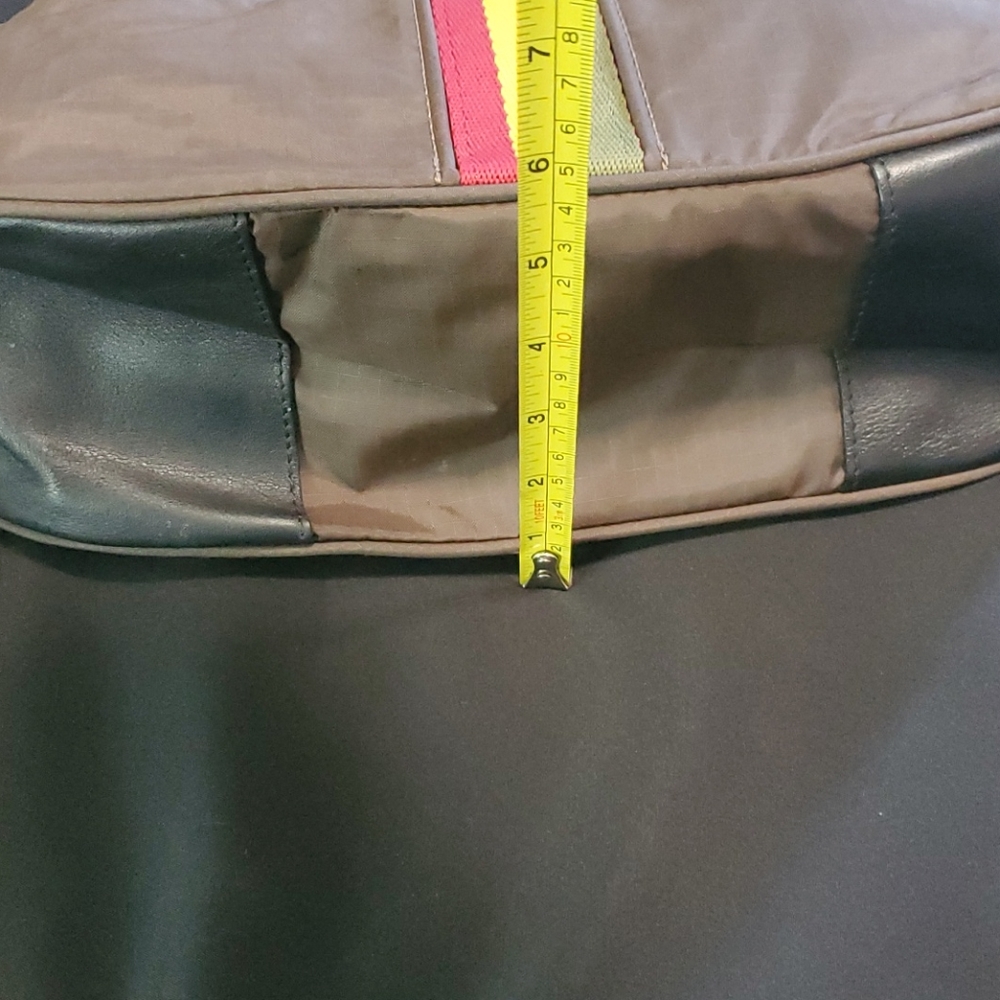 Gently Used - LeSportsac for Gwen Stefani Lamb Hobo Rasta Purse - Picture 6 of 6